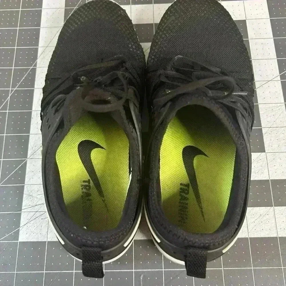 Nike Sneakers Womens Size 6.5 Free TR 7 904651-001 Black Running Shoes Athletic